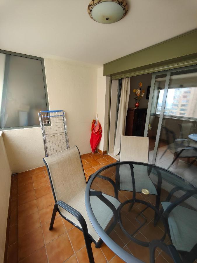 Gran Apartamento Cerca De La Playa Con Piscina En El Centro Фуэнхирола Экстерьер фото